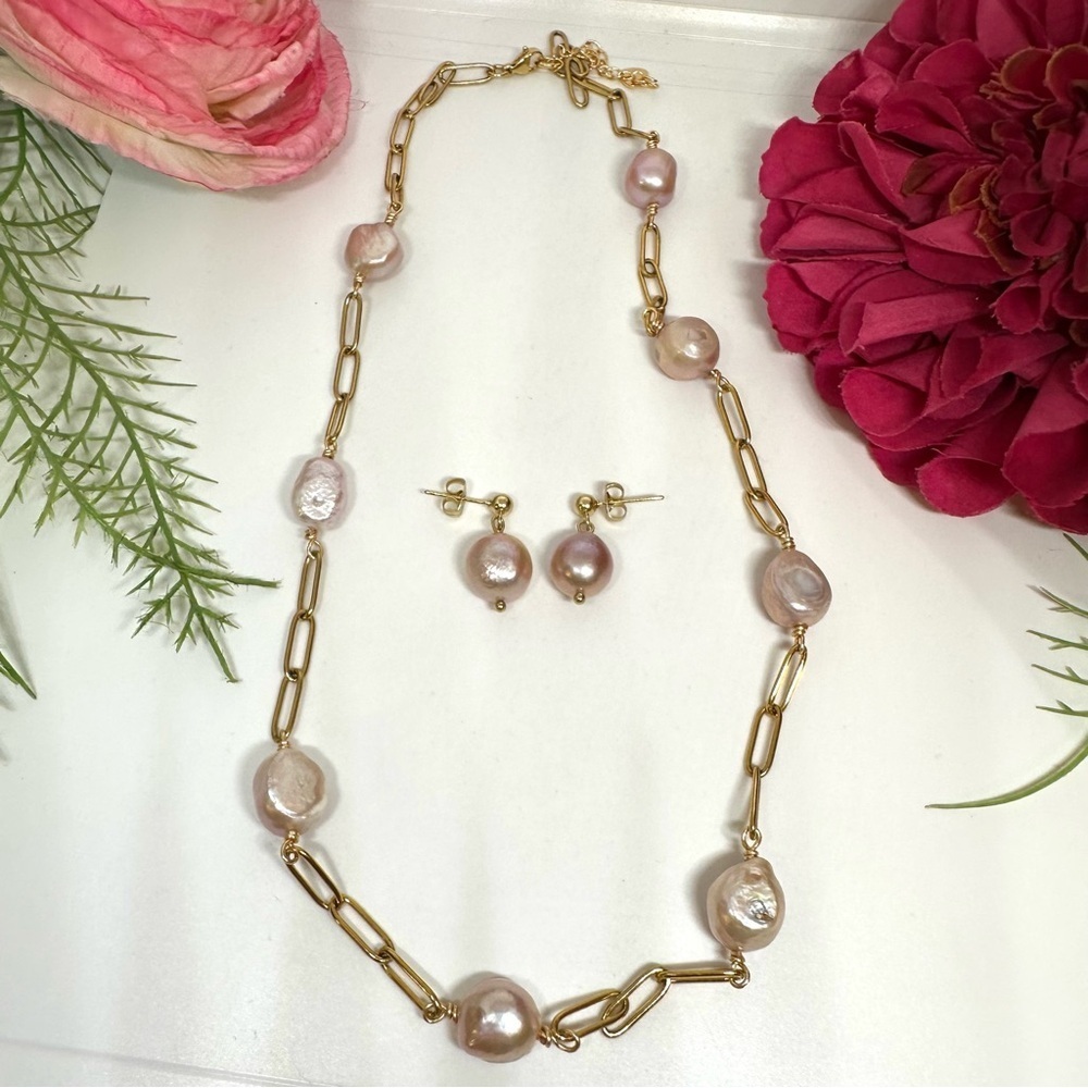 NEW⚜️Baroque Freshwater Pink Pearl Chain Necklace - Picture 2 of 6